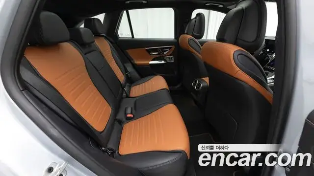 Mercedes-Benz GLC-Class 2025 — Фото 9/20