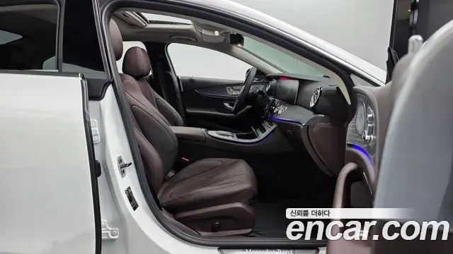 Mercedes-Benz CLS-Class 2021 — Şəkil 14/34