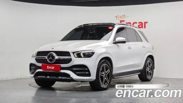 Mercedes-Benz GLE-Class 2020 — Фото 1/20