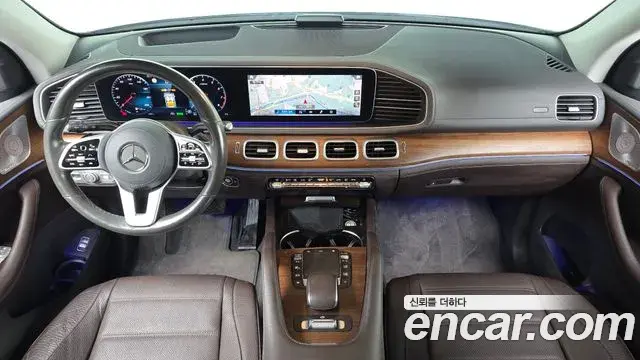 Mercedes-Benz GLE-Class 2020 — Фото 7/20