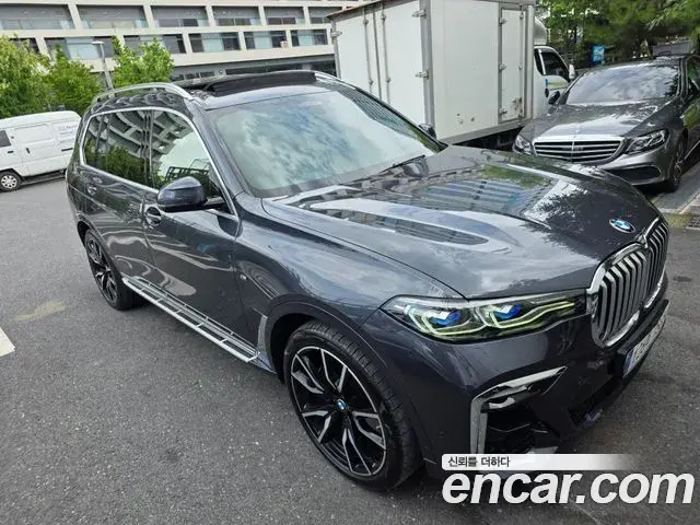 BMW X7 2020 — Фото 2/20