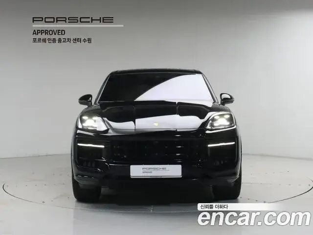Porsche Cayenne 2025 — Photo 13/20