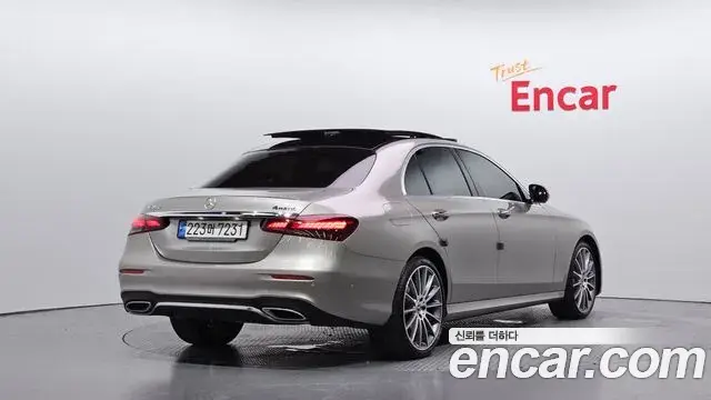 Mercedes-Benz E-Class 2022 — Фото 2/20