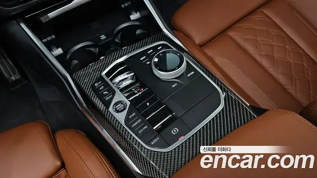 BMW 3 Series 2025 — Фото 9/20