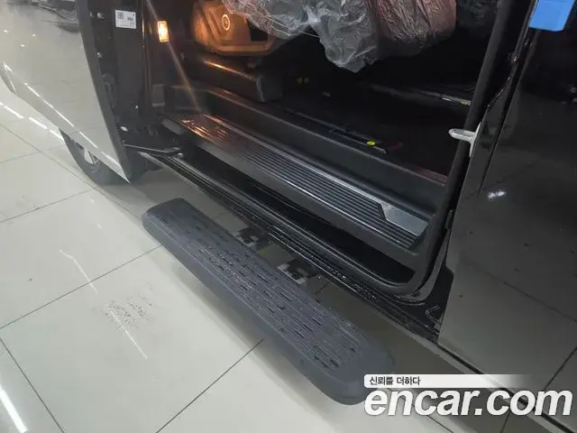 Hyundai Staria 2026 — ფოტო 8/20