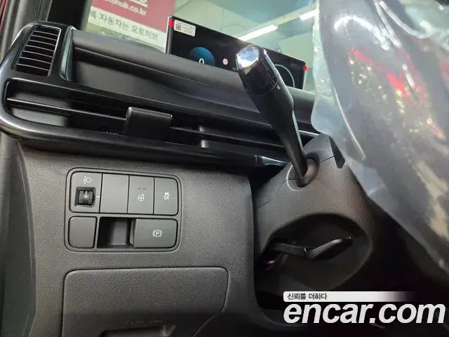 Hyundai Staria 2026 — ფოტო 3/20