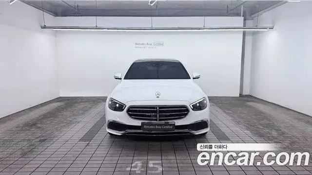 Mercedes-Benz E-Class 2023 — Şəkil 7/20