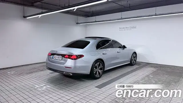 Mercedes-Benz E-Class 2024 — Şəkil 9/20