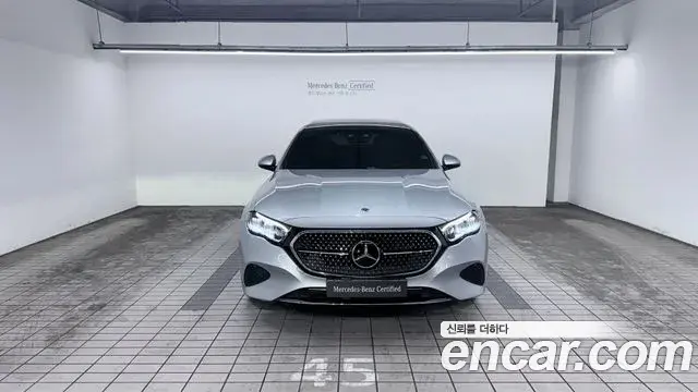 Mercedes-Benz E-Class 2024 — Şəkil 17/20