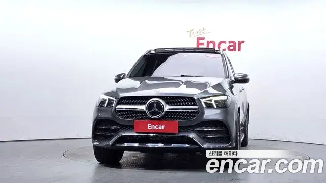 Mercedes-Benz GLE-Class 2020 — Фото 3/20