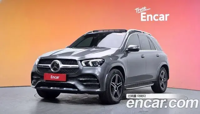 Mercedes-Benz GLE-Class 2020 — Фото 1/20