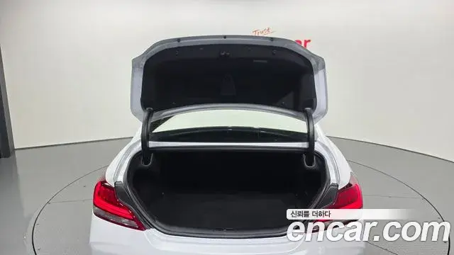Genesis G70 2018 — Şəkil 18/20