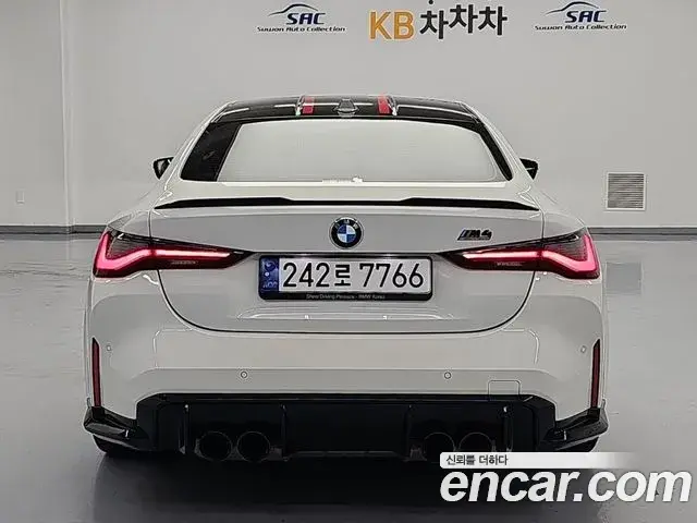 BMW M4 2023 — Şəkil 1/18