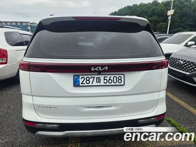 Kia Carnival 2022 — Фото 5/19
