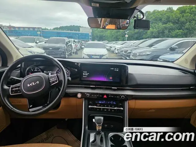 Kia Carnival 2022 — Фото 6/19