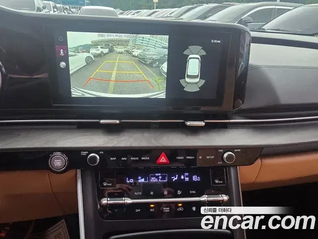 Kia Carnival 2022 — Фото 10/19