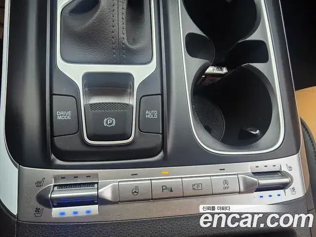 Kia Carnival 2022 — Фото 12/19