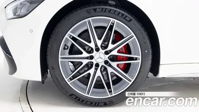 Mercedes-Benz AMG GT 2025 — ფოტო 15/20