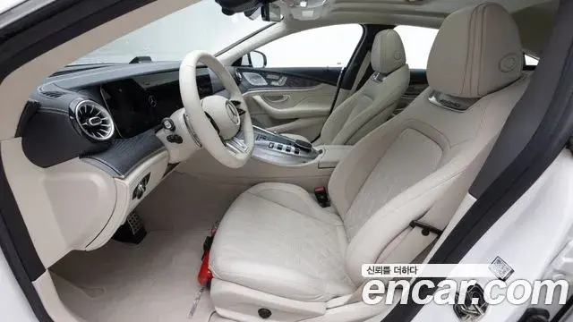 Mercedes-Benz AMG GT 2025 — ფოტო 5/20