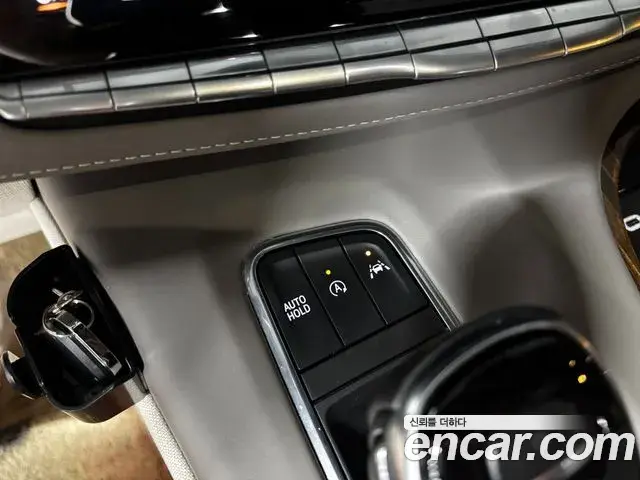 Cadillac Escalade 2021 — Photo 16/20