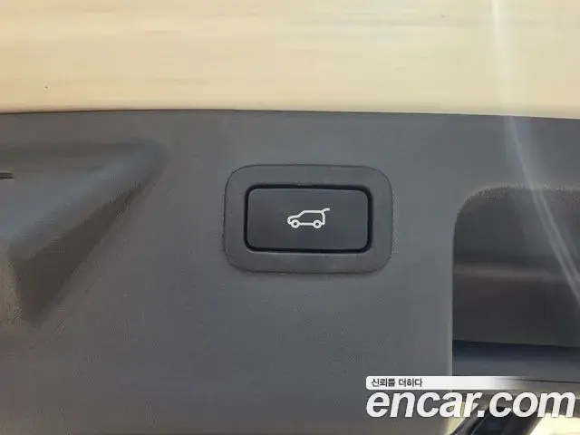 Land Rover Discovery Sport 2019 — ფოტო 19/20