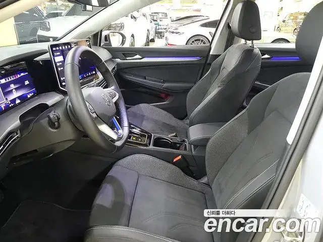 Volkswagen Golf 2026 — Photo 7/20