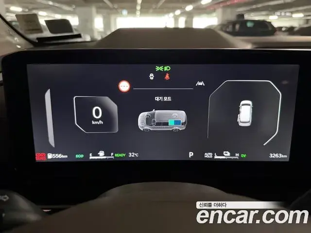 Kia Carnival 2025 — ფოტო 6/20