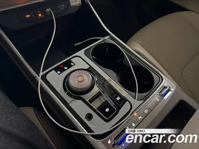 Kia Carnival 2025 — ფოტო 5/20