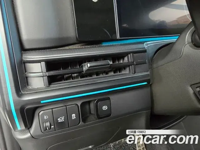 Hyundai Santa Fe 2024 — Photo 15/20