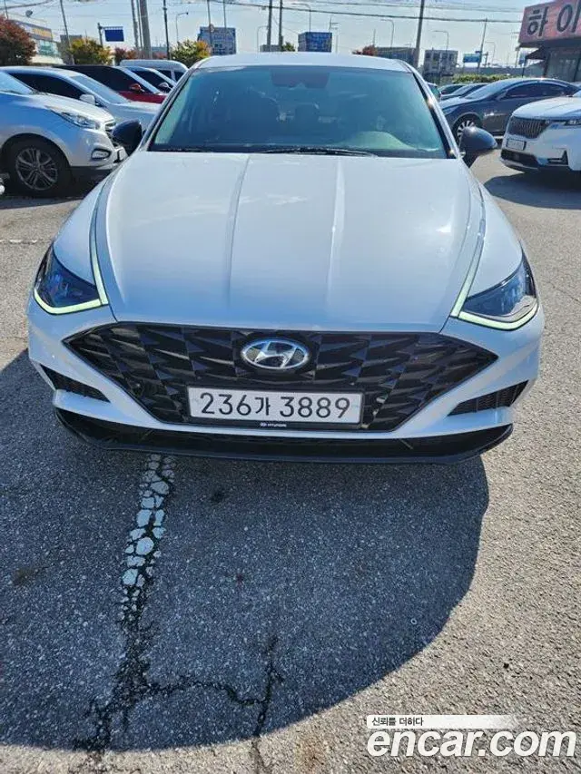 Hyundai Sonata 2022 — Фото 2/20