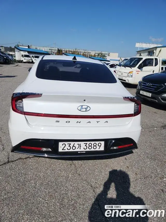 Hyundai Sonata 2022 — Фото 3/20