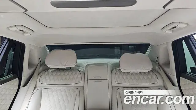 Genesis G90 2022 — Photo 26/49