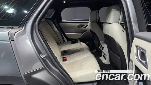 Land Rover Range Rover Velar 2019 — Photo 26/39