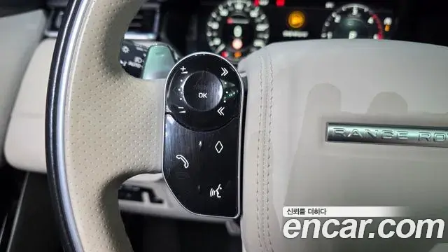 Land Rover Range Rover Velar 2019 — Photo 8/39