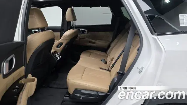 Kia Sorento 2024 — Фото 12/20