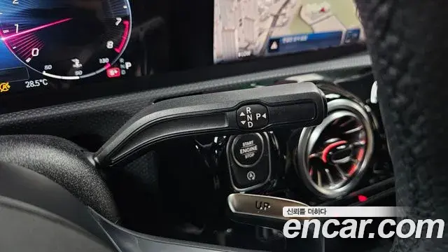 Mercedes-Benz CLA-Class 2025 — Фото 9/20