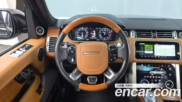 Land Rover Range Rover 2019 — Фото 14/20