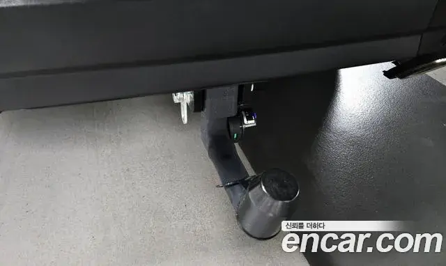 Land Rover Range Rover 2019 — Photo 9/38