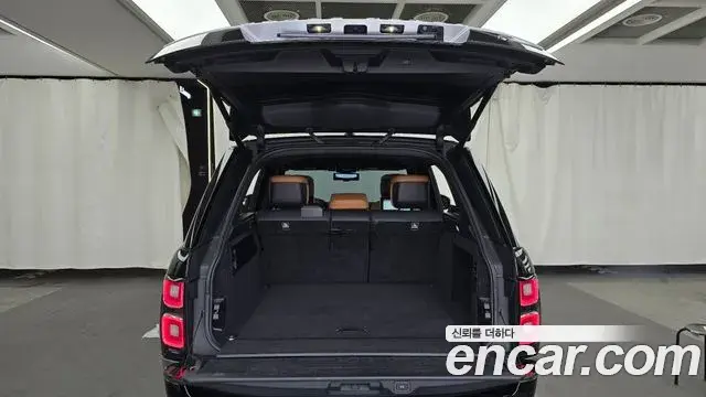 Land Rover Range Rover 2019 — Photo 7/38