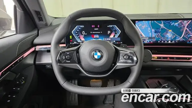 BMW 5 Series 2025 — Фото 15/20