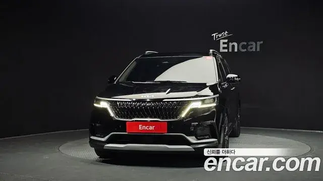 Kia Carnival 2023 — Photo 3/20