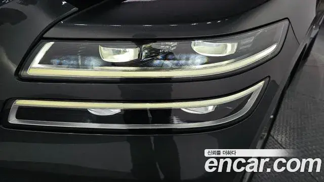 Genesis GV80 2022 — ფოტო 29/31