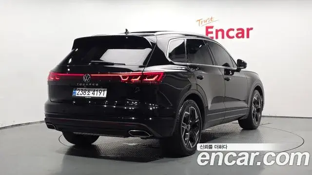 Volkswagen Touareg 2024 — Şəkil 1/20