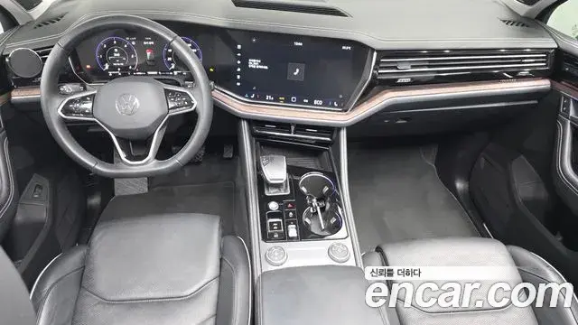 Volkswagen Touareg 2024 — Şəkil 3/20