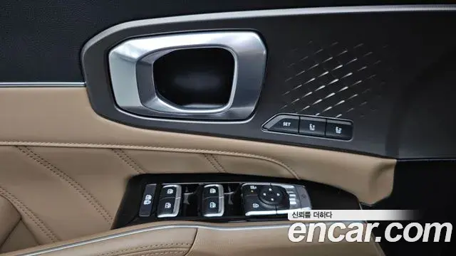 Kia Sorento 2023 — Фото 19/20