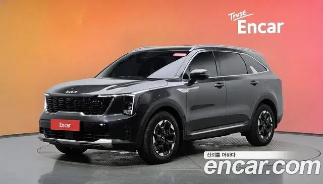Kia Sorento 2023 — Фото 1/20