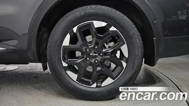Kia Sorento 2023 — Şəkil 5/35