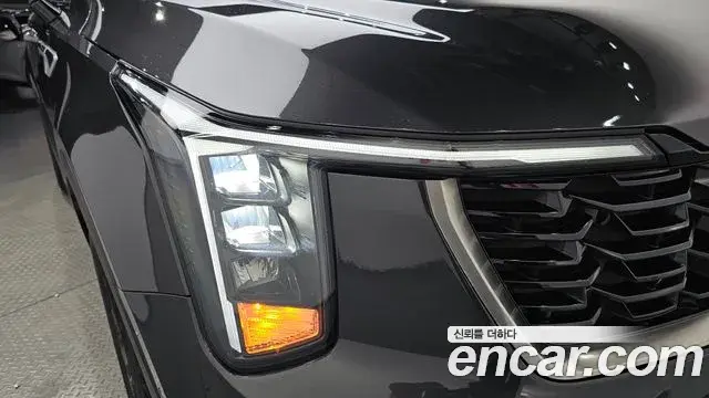 Kia Sorento 2023 — Şəkil 33/35
