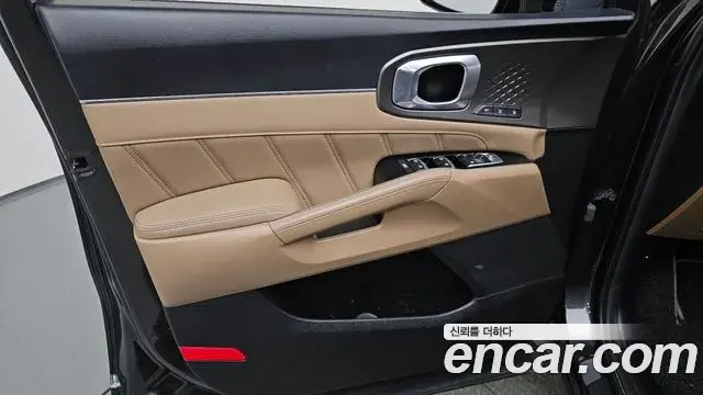 Kia Sorento 2023 — Şəkil 13/35