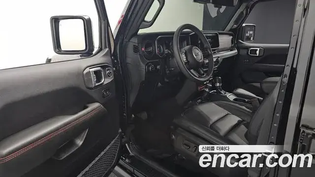 Jeep Wrangler 2025 — Şəkil 31/31